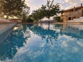 Villa Graziella, in piscina sul lago trasimeno Magione